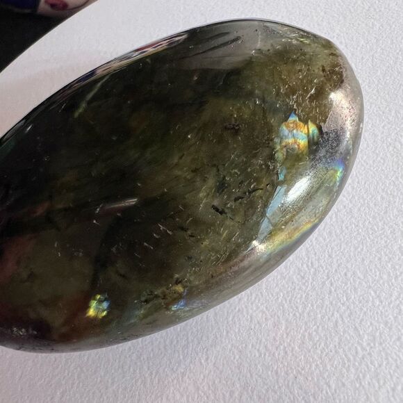 Labradorite Crystal‎ Palmstone (8) - Picture 5 of 11